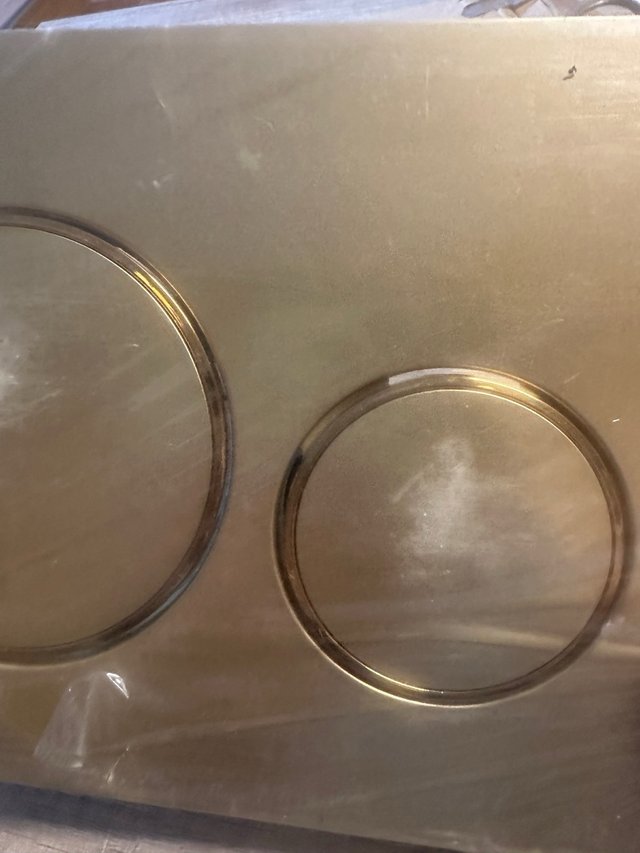Botón Geberit Doble Descarga Dorado