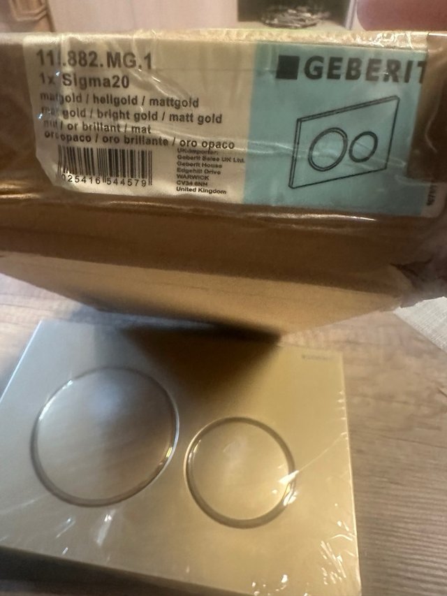 Botón Geberit Doble Descarga Dorado