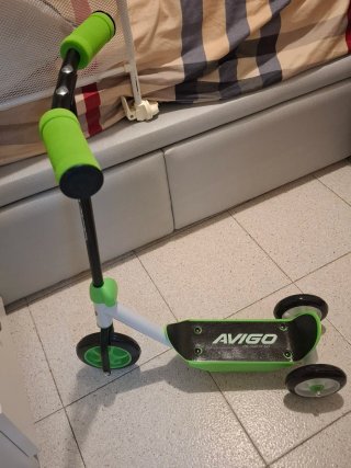 Patinete 3 Ruedas Avigo Verde