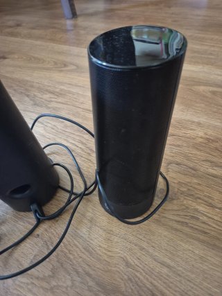 Altavoces HP USB v2. Negros