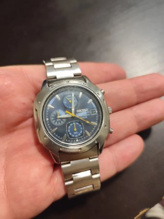 Reloj Seiko Chronograph 100M Azul