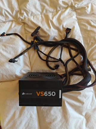 Fuente Alimentación Corsair VS650 650W