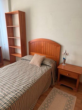 Dormitorio juvenil completo madera
