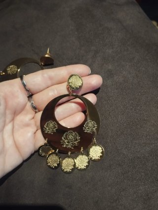 Pendientes flamenca grandes dorados con flores