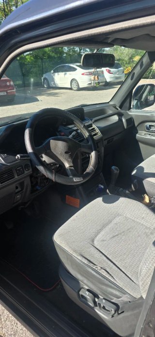 Mitsubishi Montero 1993