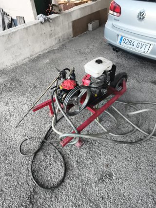 Carretilla de fumigar Honda