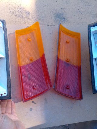 Pilotos Traseros Renault R5