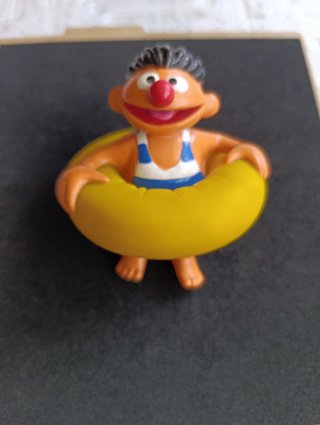 Muñeco de goma Epi
