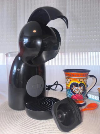 Cafetera Dolce Gusto Krups