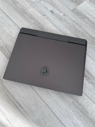 MSI Vector 16 HX: i9, RTX 4080, 32 RAM, 3TB SSD