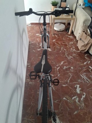 Bicicleta B'TWIN plateada