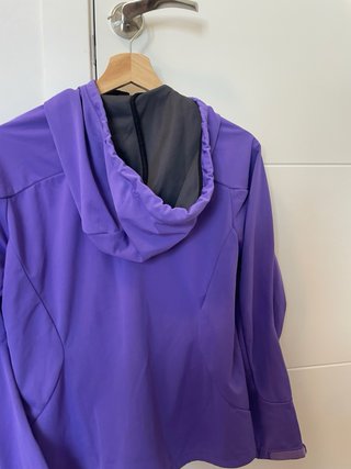 Chaqueta Peak Performance Morada