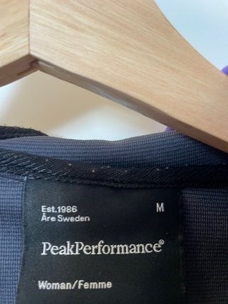 Chaqueta Peak Performance Morada