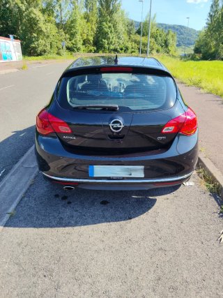 Opel Astra 2015