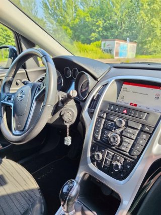 Opel Astra 2015