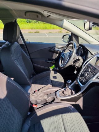 Opel Astra 2015