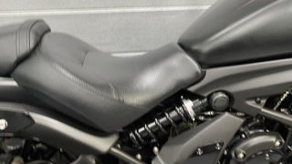 Kawasaki Vulcan S Negra