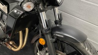 Kawasaki Vulcan S Negra