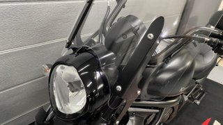Kawasaki Vulcan S Negra