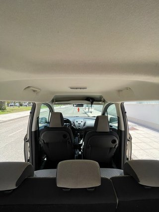 Ford Tourneo Courier 2015