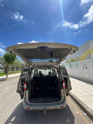 Ford Tourneo Courier 2015