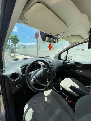 Ford Tourneo Courier 2015