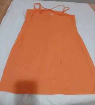 Vestido de verano naranja tirantes