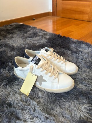 Zapatillas Golden Goose Beige y Blanco