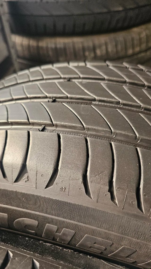 Neumáticos 235 60 17 Michelin