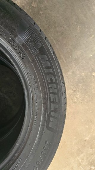 Neumáticos 235 60 17 Michelin