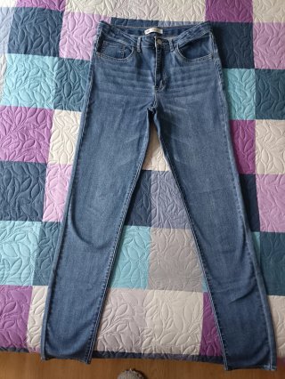 Jeans Levi's talla 16
