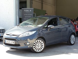 Ford Fiesta 1.4 TITANIUM AUTOMATICO 2010