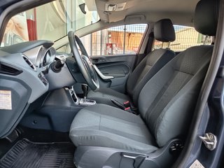 Ford Fiesta 1.4 TITANIUM AUTOMATICO 2010