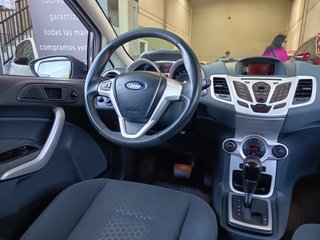 Ford Fiesta 1.4 TITANIUM AUTOMATICO 2010