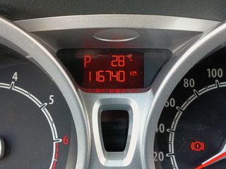 Ford Fiesta 1.4 TITANIUM AUTOMATICO 2010