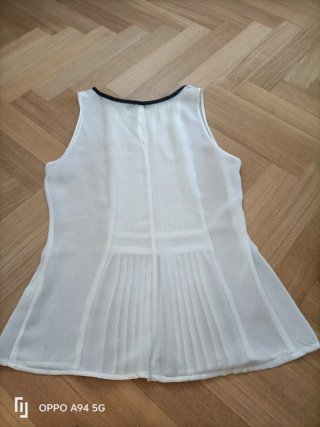 Top blanco Zara para mujer con pliegues