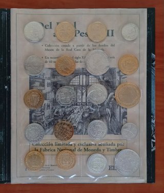 Colección libros "Del real a la peseta" 80 monedas
