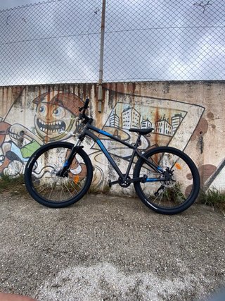 Bicicleta MTB Negra y Azul - 2 Usos