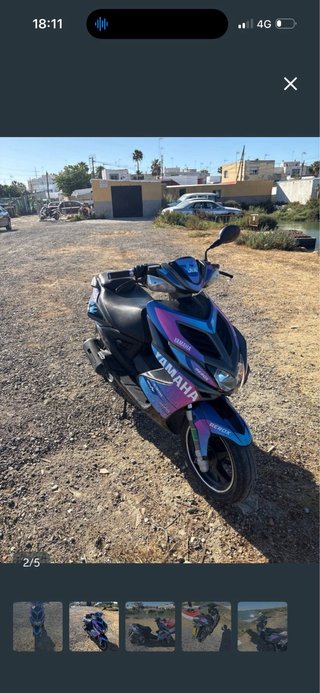 Yamaha Aerox 49cc 4T Azul/Rosa