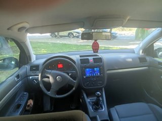 Volkswagen Golf 2004