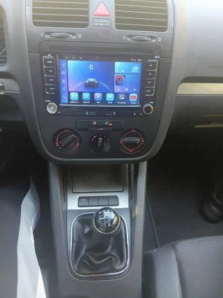 Volkswagen Golf 2004