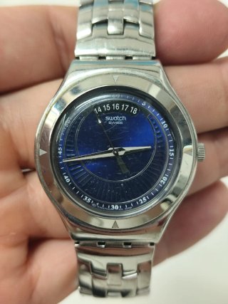 Swatch Iron Reloj Azul y Plateado