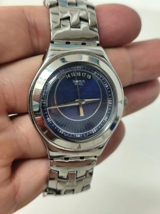 Swatch Iron Reloj Azul y Plateado