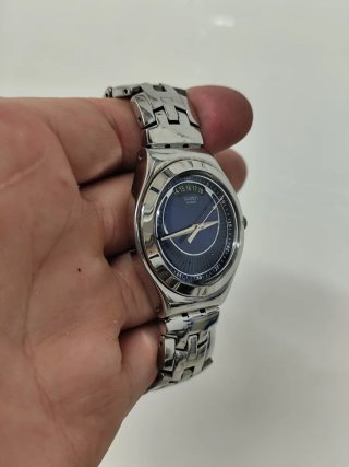 Swatch Iron Reloj Azul y Plateado