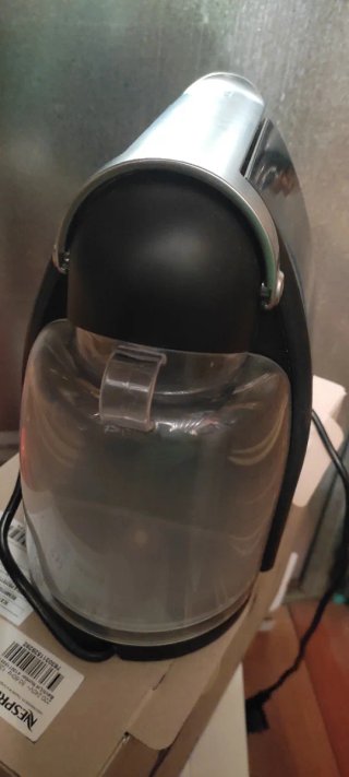 Cafetera Nespresso Krups Negra