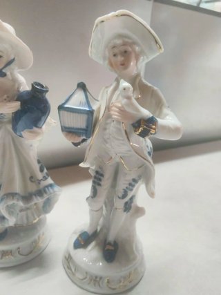 Coppia statuette stile Settecento