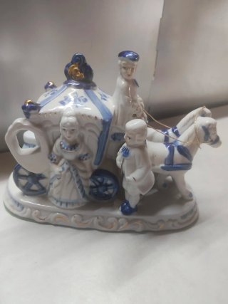 Coppia statuette stile Settecento