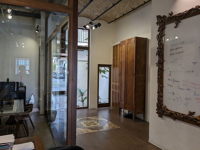 Local comercial en alquiler en El Cabanyal- El Canyamelar en Valencia - Imagen 2