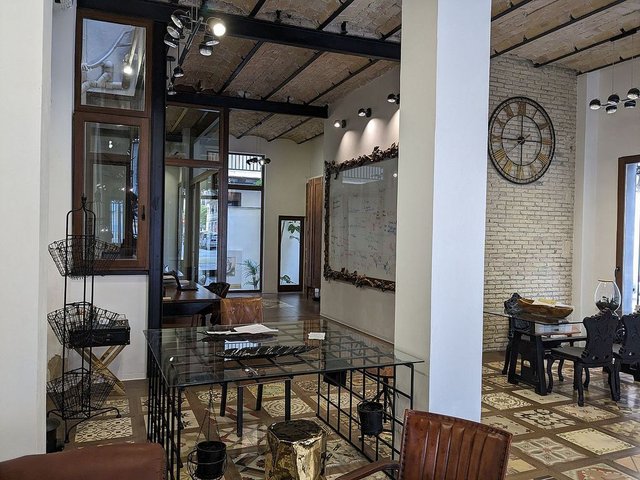 Local comercial en alquiler en El Cabanyal- El Canyamelar en Valencia - Imagen 3