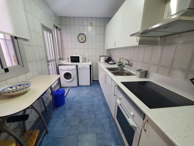 Chalet en alquiler en El Cabanyal- El Canyamelar en Valencia - Imagen 14